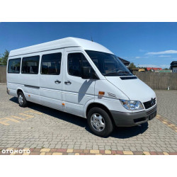 Mercedes-Benz Sprinter...